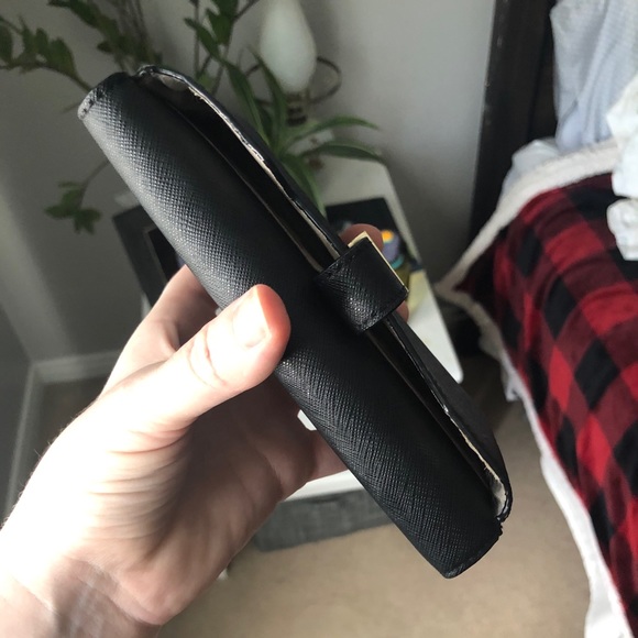 Kate Spade phone crossbody bag - Picture 4 of 9